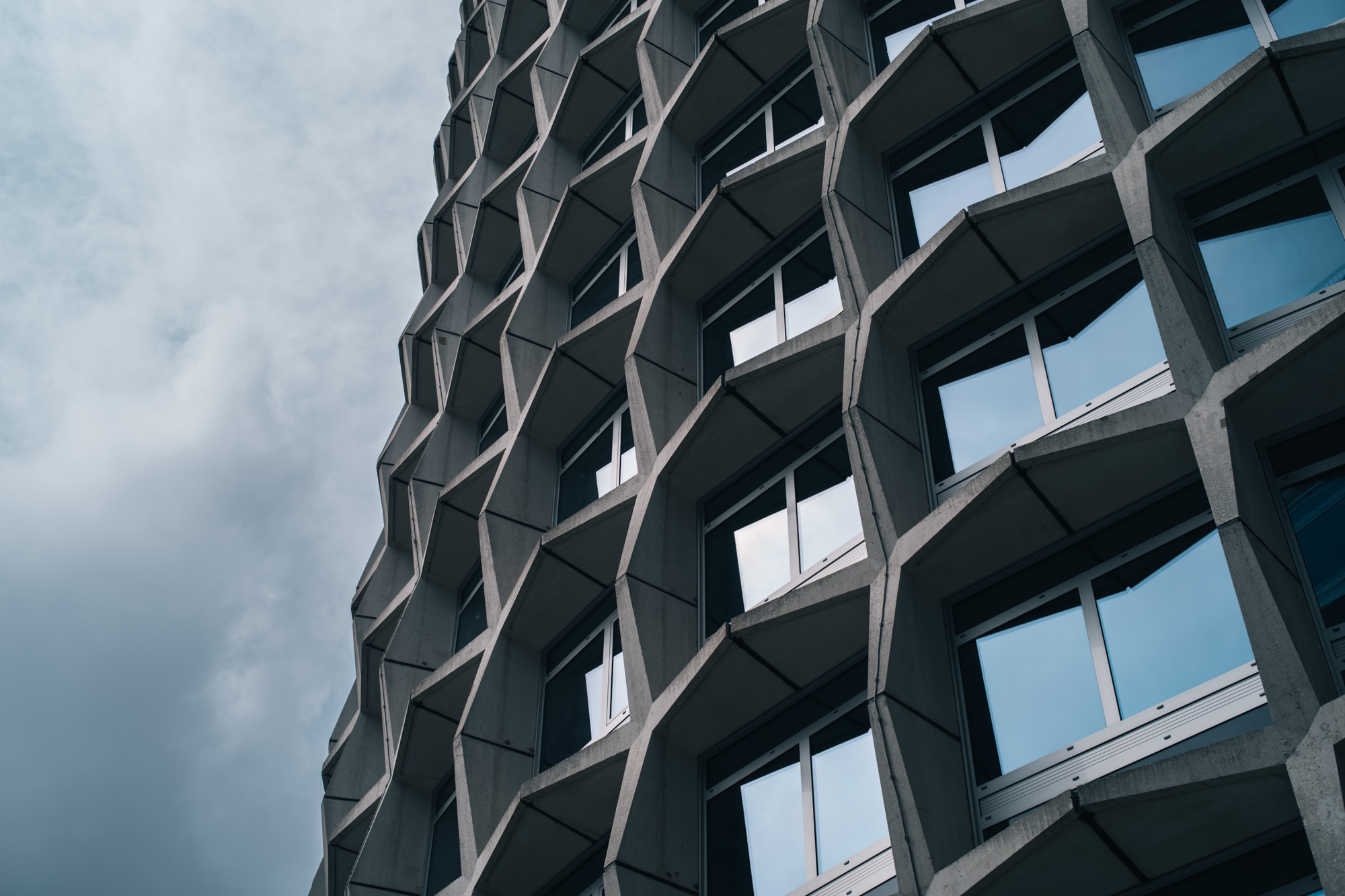 A (Brutalist) Architecture Walk in London